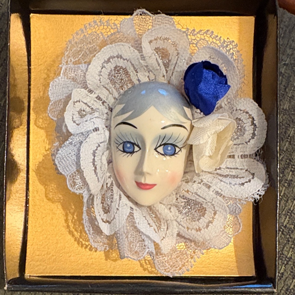 Vintage Brinn’s 1986 Glamour Girl Porcelain Doll Brooch